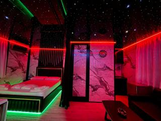 Dream house - - 0