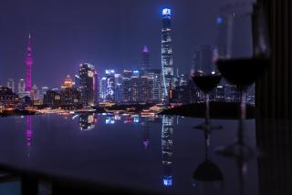 Book and Bed - Yuyuan Garden - Shanghai - 2