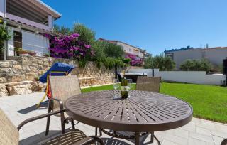 3 Bedroom Beautiful Home In Maslenica - Maslenica - 1