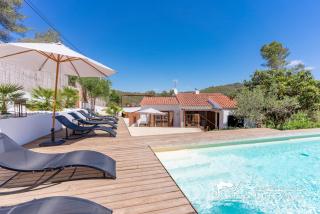 Villa Falco is a beautiful single storey holiday villa with private pool - 4