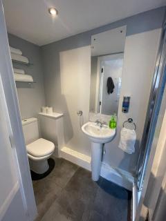 Blackbull With Rooms Lower - Cumbernauld - 4