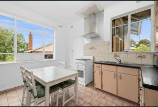Ashburton Big room for rent - 1