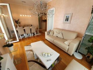 Luxury apart with 3 bedrooms in hotel near the beach - 8