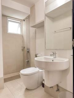 Abreeza Place WIFI & Netflix - 6