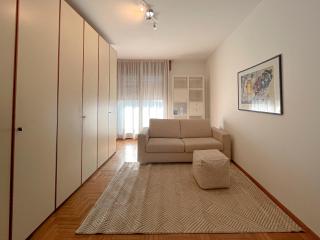 Apartment with city view Mestre Train Station - Mestre - 1