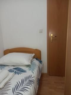 Apartmani, prenoćište Ana - 7