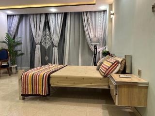 Sikandar Suite 2 - - 3