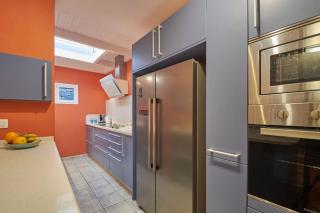 Casa Petra Peaceful & Private, Sea Views, Pool & BBQ - Playa Blanca - 1