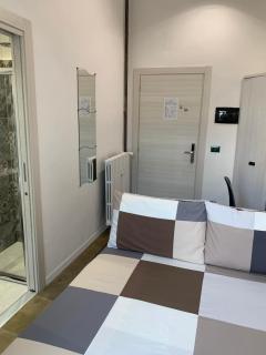 DROOMS 4,0 domotic smart self 24h,7 vicino treni Porta Susa e Centro Storico - Turin - 2