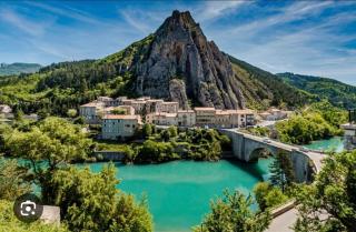 Tour de Babel - Sisteron - 1