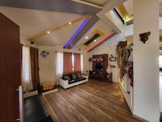 Paras Holiday Home - Satara - 5