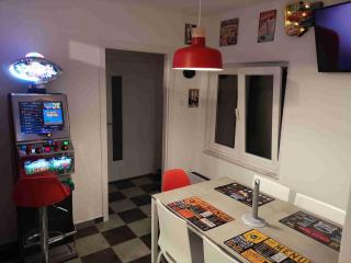 Studio Apartman American Graffiti - Opatija - 0