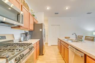 Golfers Paradise Wildwood Home with Luxe Amenities - Wildwood - 2