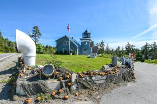 4 Mi to Acadia Trails Coastal Maine Home with Deck - Bernard - 0
