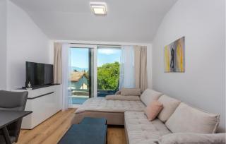 Nice Apartment In Malinska With Wifi - Malinska - 5