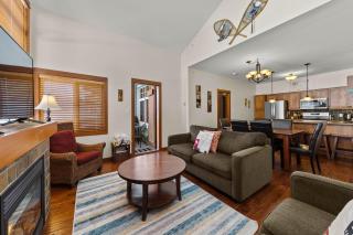 Settler's Crossing #56 ski-in ski-out condo with private hot tub - 9