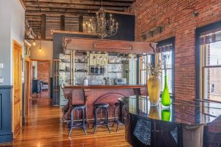 Brick Loft Penthouse on Main - Brevard - 2