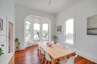 Modesto Mansion on 2 Acres - Great for Families! - 8