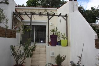 PETITE MAISON D'HÔTE et SON PATIO au PIED DE NOTRE-DAME - Marsiglia - 0