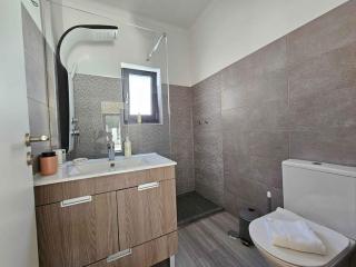 House of Belverde with Pool - Amora - 9
