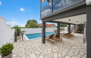 Lovely Home In Plastovo With Sauna - - 3