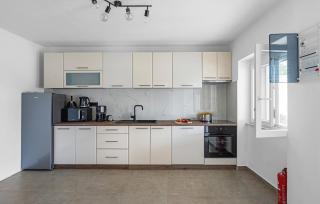 Lovely Home In Plastovo With Sauna - - 5