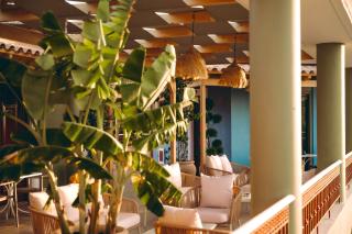 Ananda Apartments - - 2