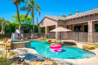 Casa Serenity - Luxury Living w Pool & Jacuzzi - Indio - 2
