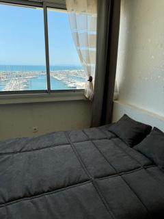 Studio vue Mer sur le Port - Quai d 'Honneur - 1