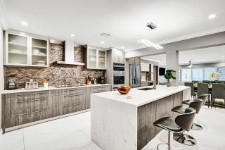 Spectacular 5BR & 5BA Villa in Hollywood Lakes - Hollywood - 0