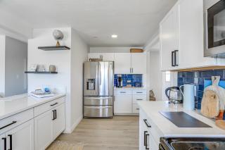 Las Vegas Vacation Rental with Pool about 10 Mi to Strip - Las Vegas - 4