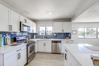 Las Vegas Vacation Rental with Pool about 10 Mi to Strip - Las Vegas - 3