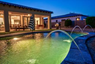 Luxury Resort Style Living w Pool & Jacuzzi - 2