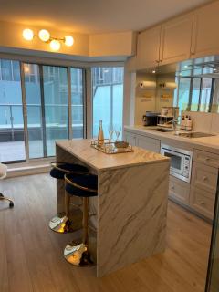 Yorkville Terrace - Toronto - 1