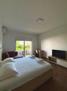 Imran Apartments - Ulcinj - 1
