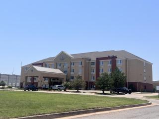 Country Inn & Suites by Radisson, Oklahoma City Airport, OK - Oklahoma City - 0