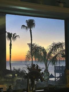 Breathtaking Sunset Views & Minutes To The Beach! - South Padre Island - 3