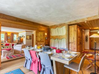 Superbe appartement chalet, plein sud, au pied des pistes avec services haut de gamme - FR-1-694-356 - 3
