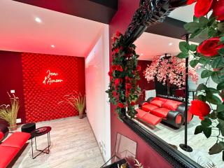 Suite Jeux d’Amour Jacuzzi / Love Room - 9