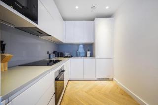 The Zurich Apartment, 6 beds, 15mins to Central London, 10mins Wembley stadium - Londra - 7