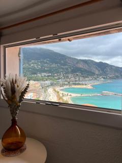 Appartement 2 pièces vue mer dans le quartier historique de Menton - 3