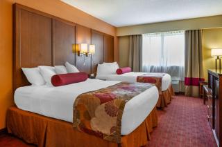 Best Western Plus Georgetown Corporate Center Hotel - 9