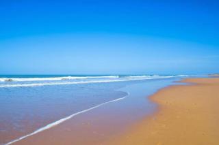 Luxury Beach Townhouse Retreat - Cadice - 8