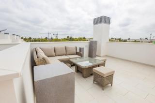 Luxury Beach Townhouse Retreat - Cadice - 3