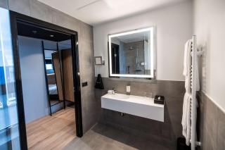 Park Inn by Radisson Reykjavik Keflavík Airport - Keflavík - 7