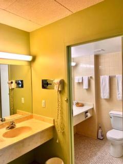Lively Inn and Suites - Sudbury - 9