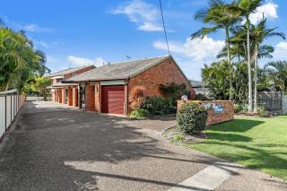 Seabatical on Cypress - Urangan - 9