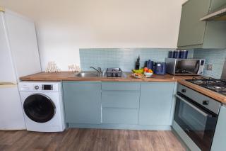 Sunderland Top Rated Stay II- Free Wifi & Parking, Contractor & family friendly - Pallion - 1