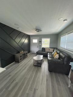 Cozy and Comfy Lakeland Hideaway - 7