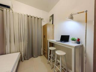 1BR Condotel with Balcony at FAME Residences #FM01 - 1